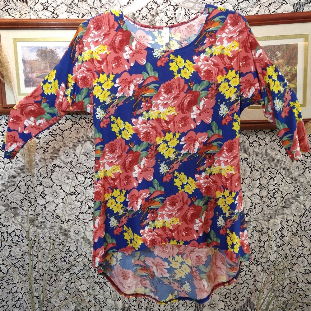 82days floral tunic thin stretchy material asymmetric hemline with 3/4 sleeves